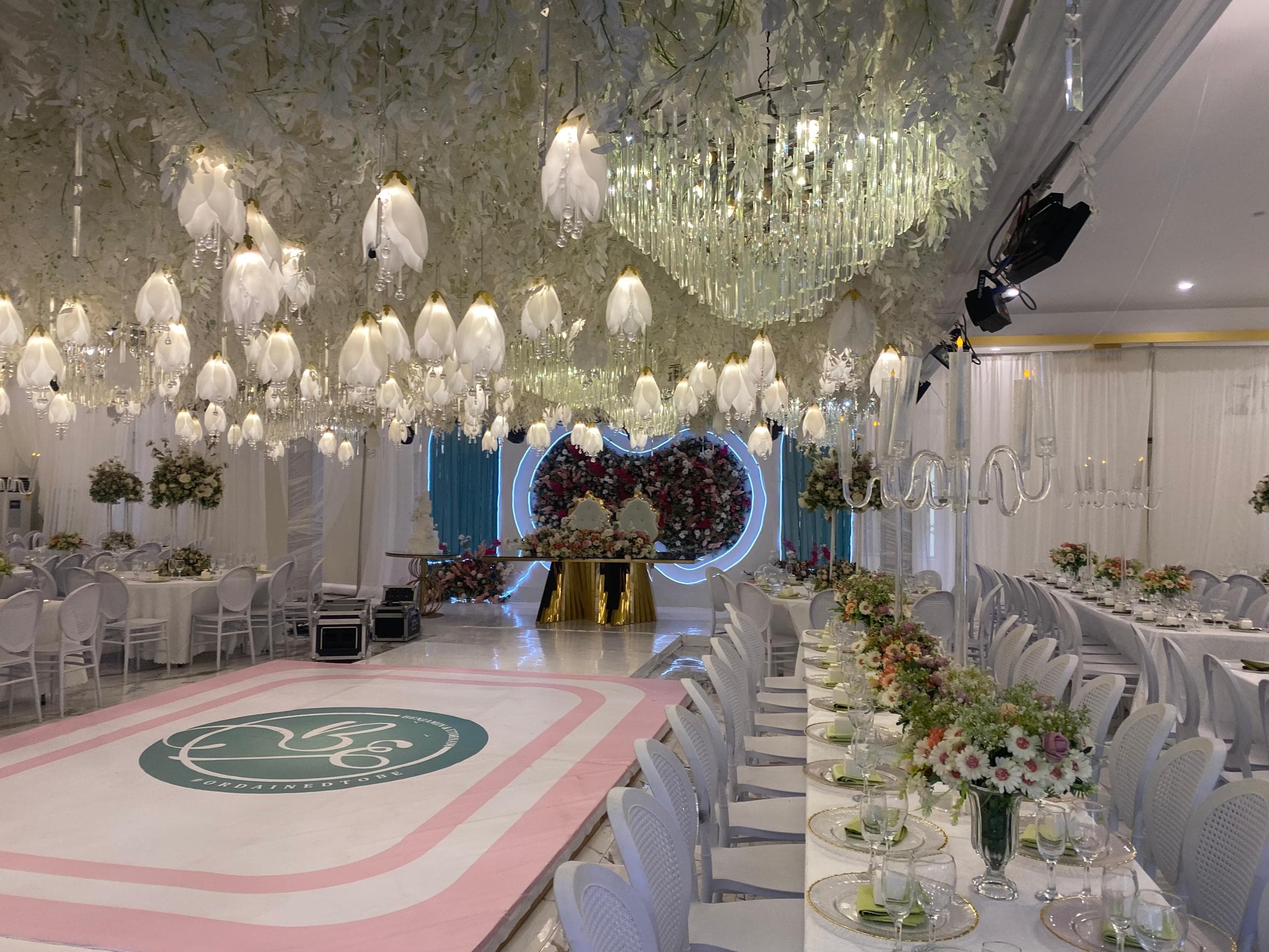 Elegant Wedding at Jasglynn
